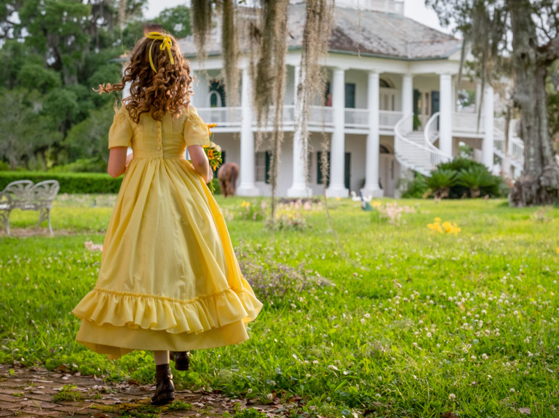Antebellum_Reviewbild-06.jpg Antebellum_Reviewbild-06.jpg