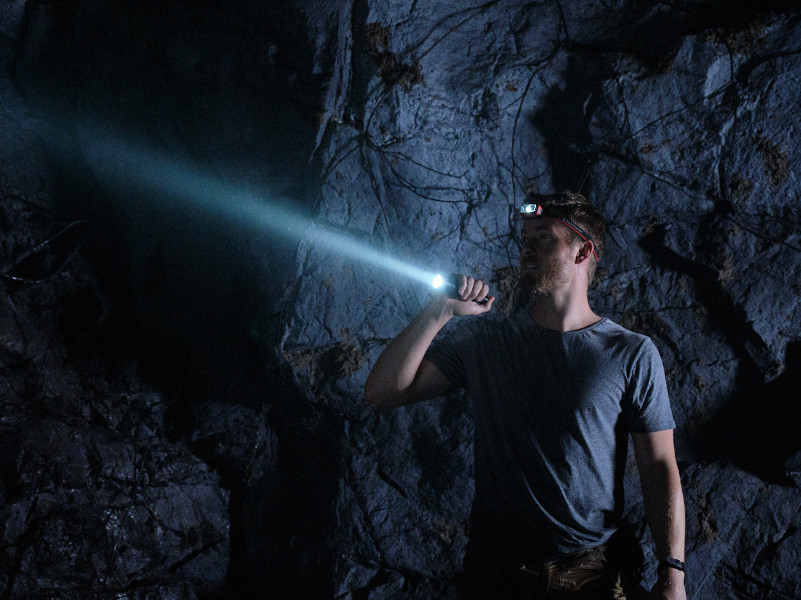 BLACK_WATER_ABYSS_Reviewbild_02.jpg BLACK_WATER_ABYSS_Reviewbild_02.jpg