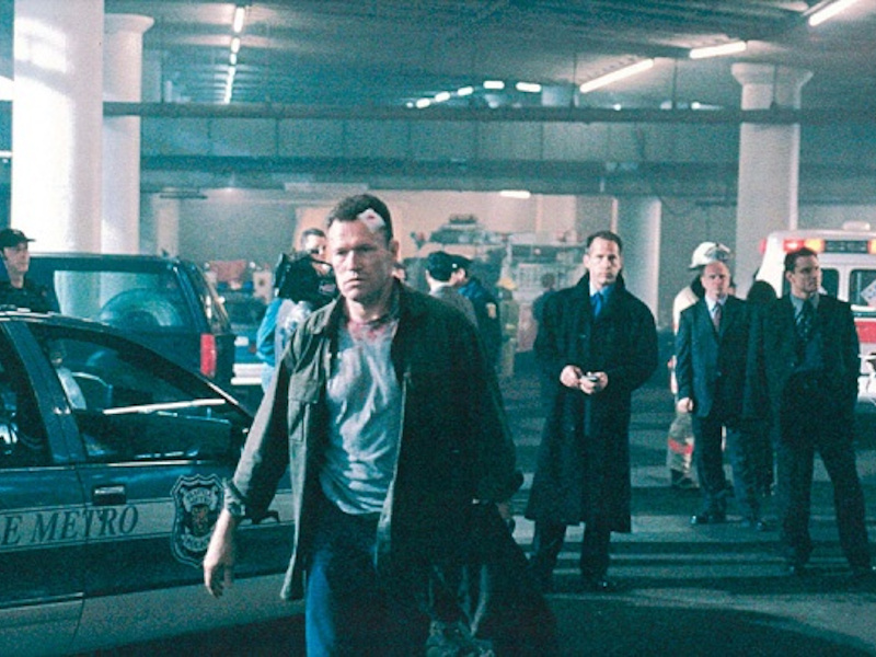 Replicant-2001-Reviewbild-05.jpg Replicant-2001-Reviewbild-05.jpg