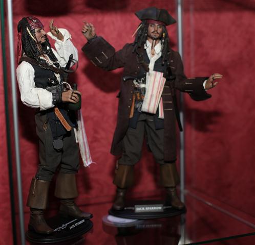 Hot Toys Jack Sparrow MMS (Klein).jpg