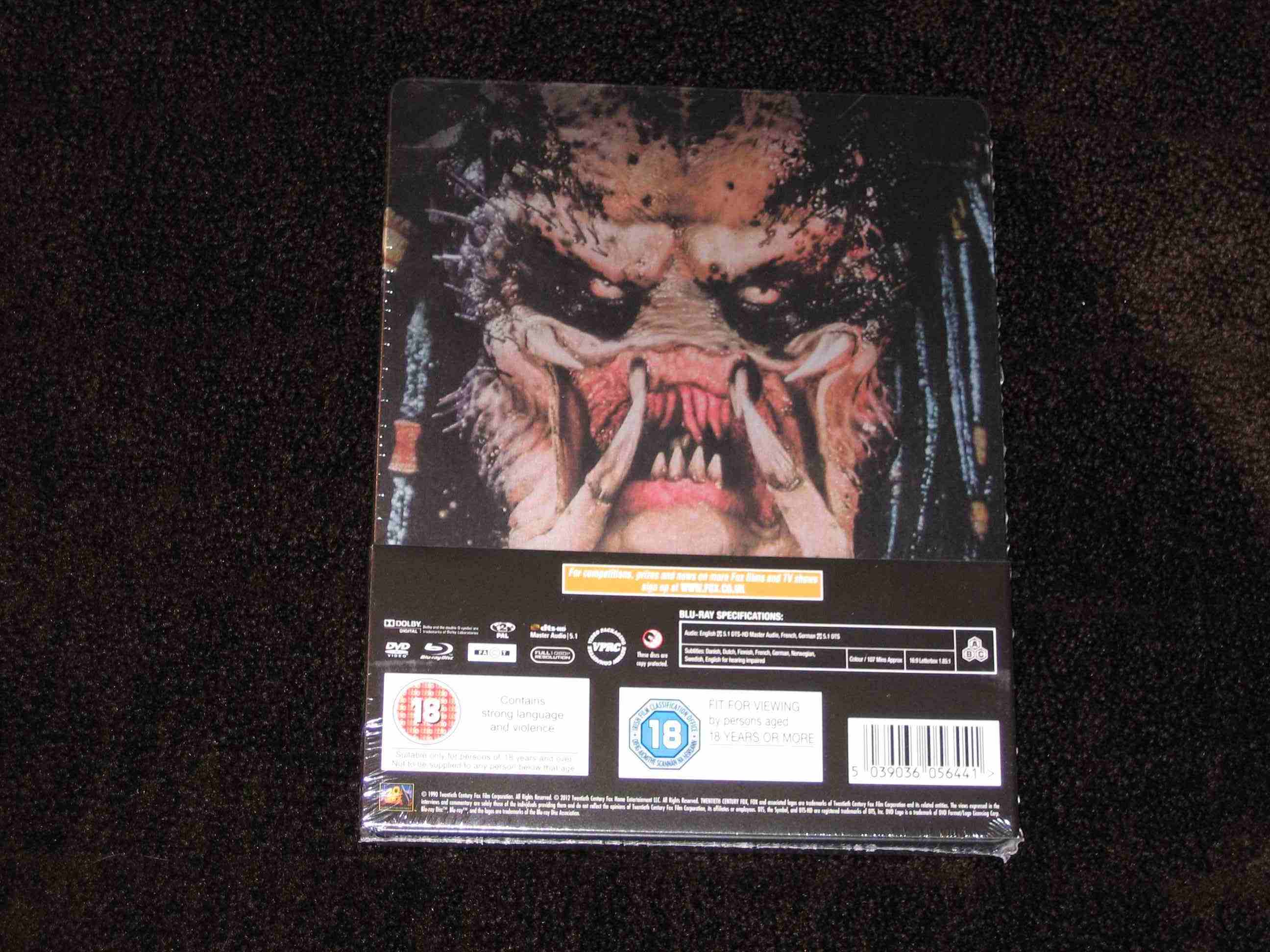 Predator_2 (UK)_b.JPG