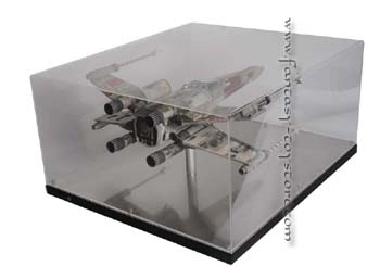 pic_sw_xwing_starfighter_redcase5_1_2.jpg