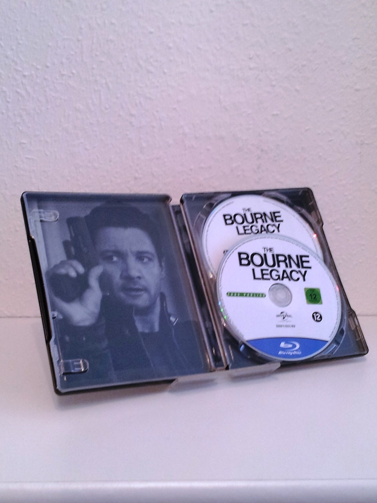 Bourne 4 - Steelbook003.jpg