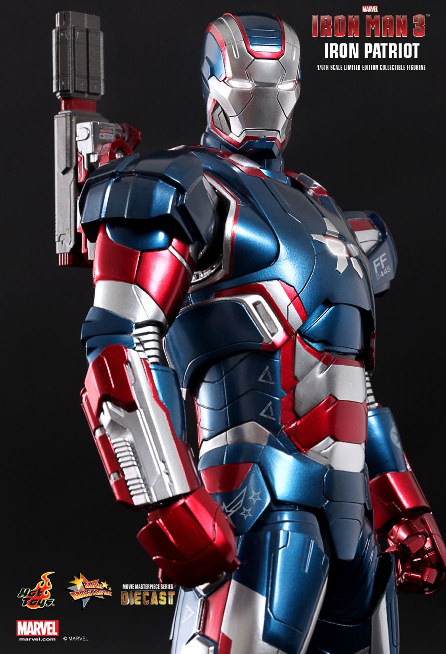 HOT_TOYS_IRON_MAN_3_IRON_PATRIOT_04.jpg