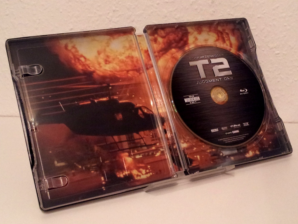 Terminator 2 - KR Steelbook003.jpg