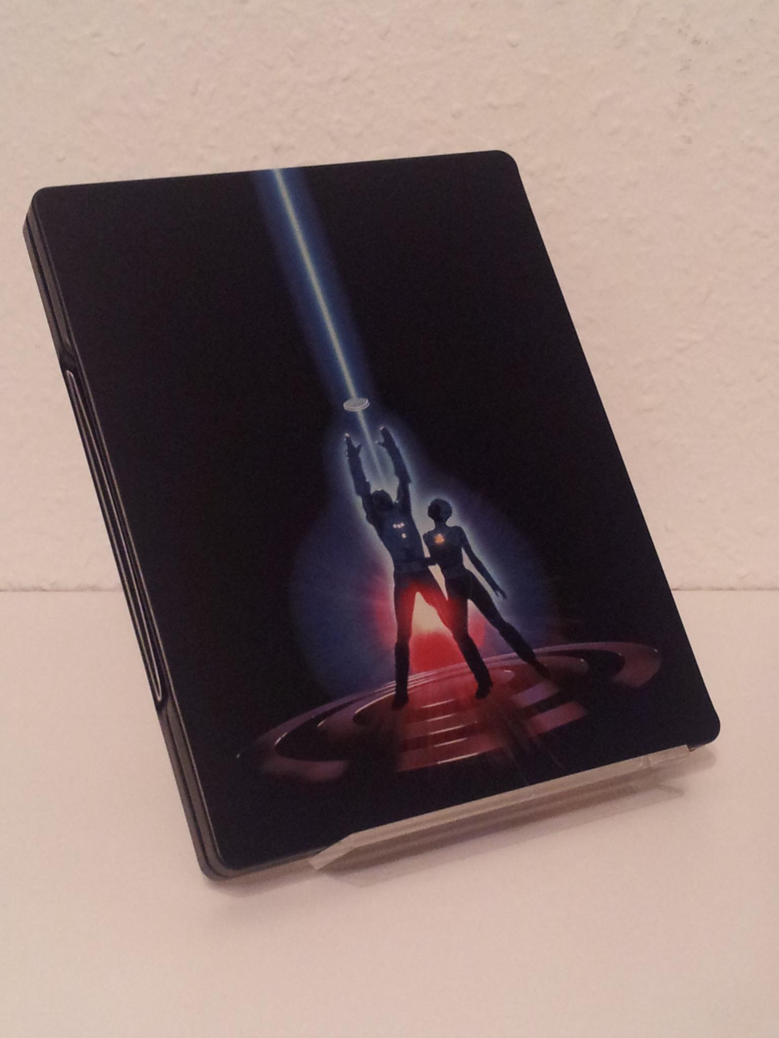 Tron 1 - UK Steelbook002.jpg