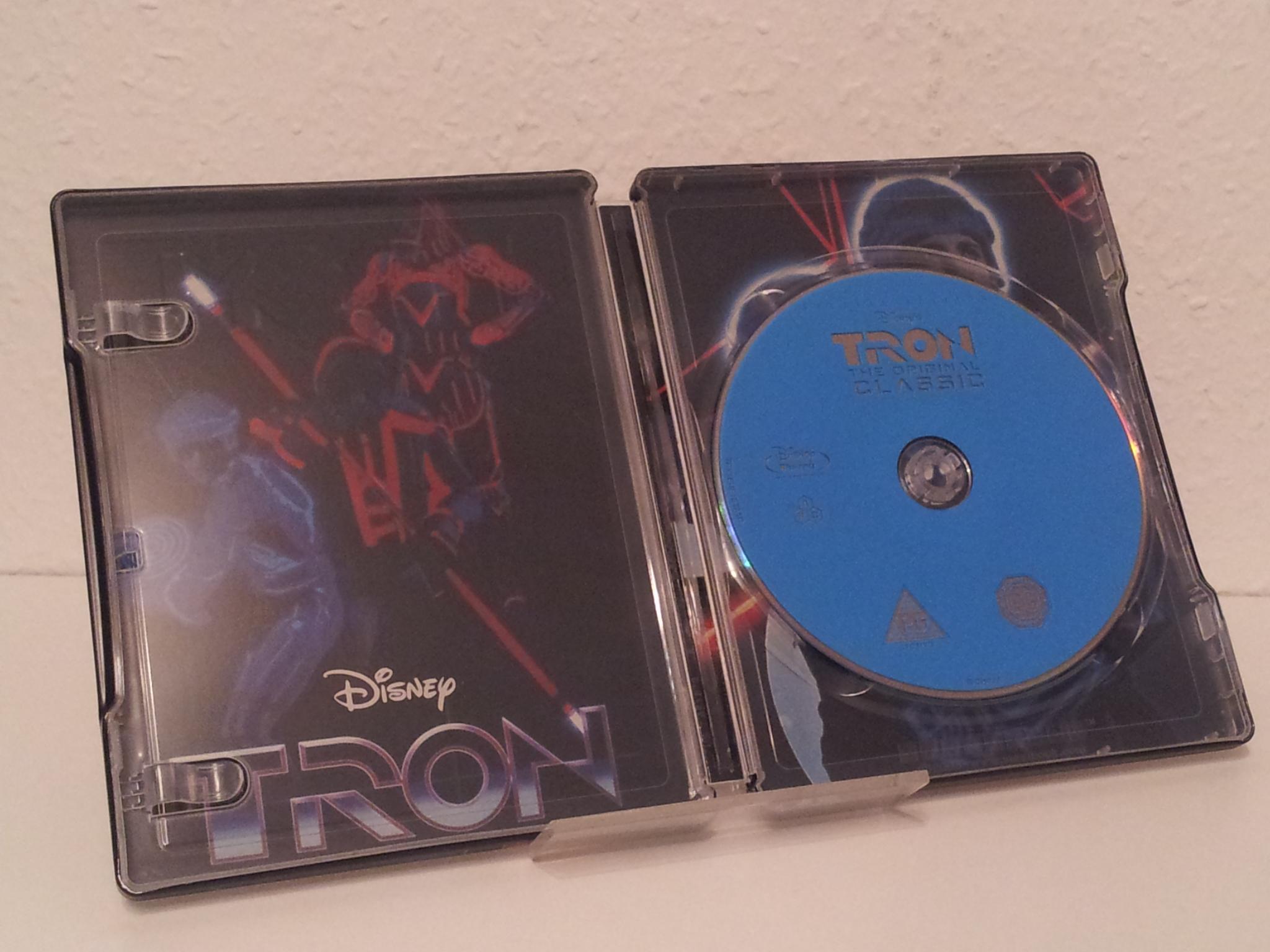 Tron 1 - UK Steelbook003.jpg