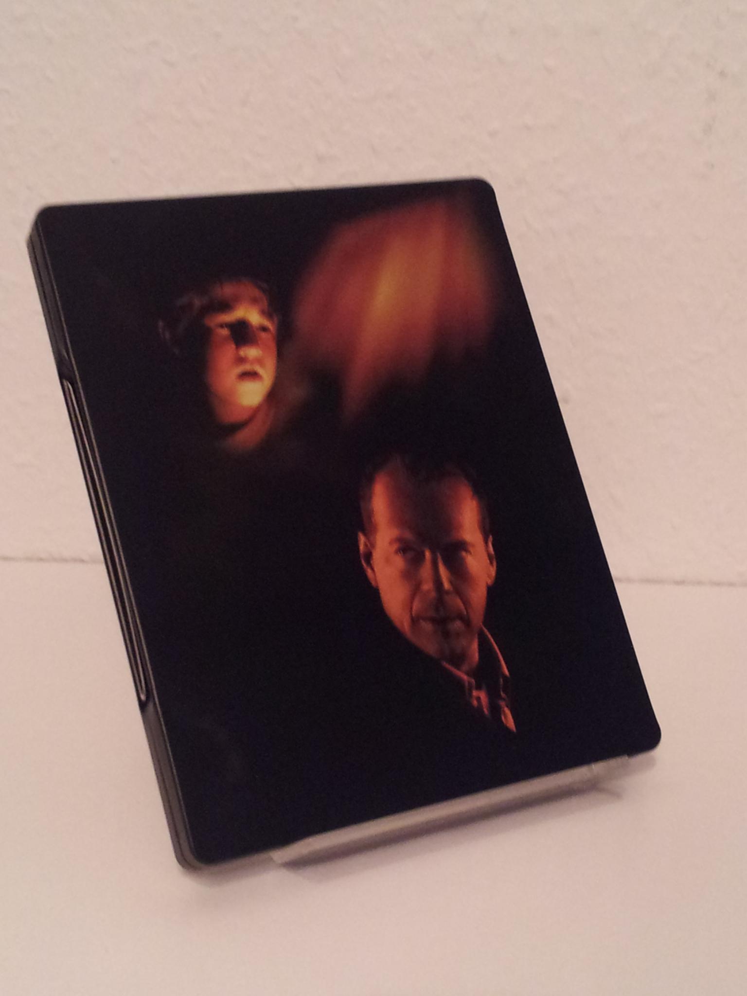 The Sixth Sense - UK Steelbook002.jpg