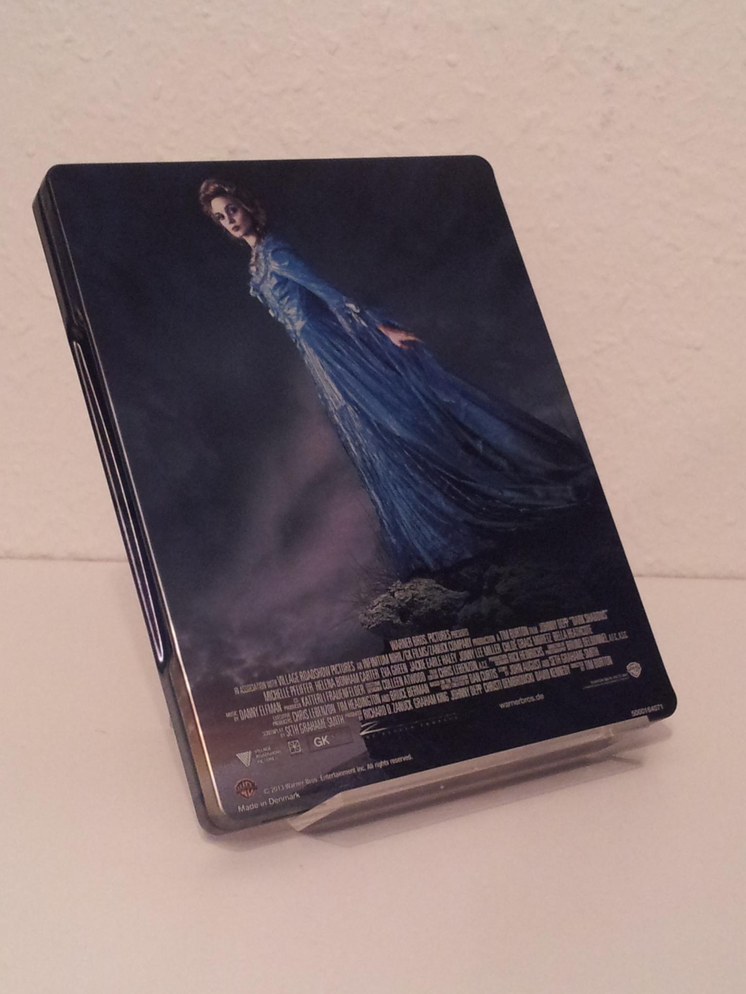 Dark Shadows - Steelbook002.jpg