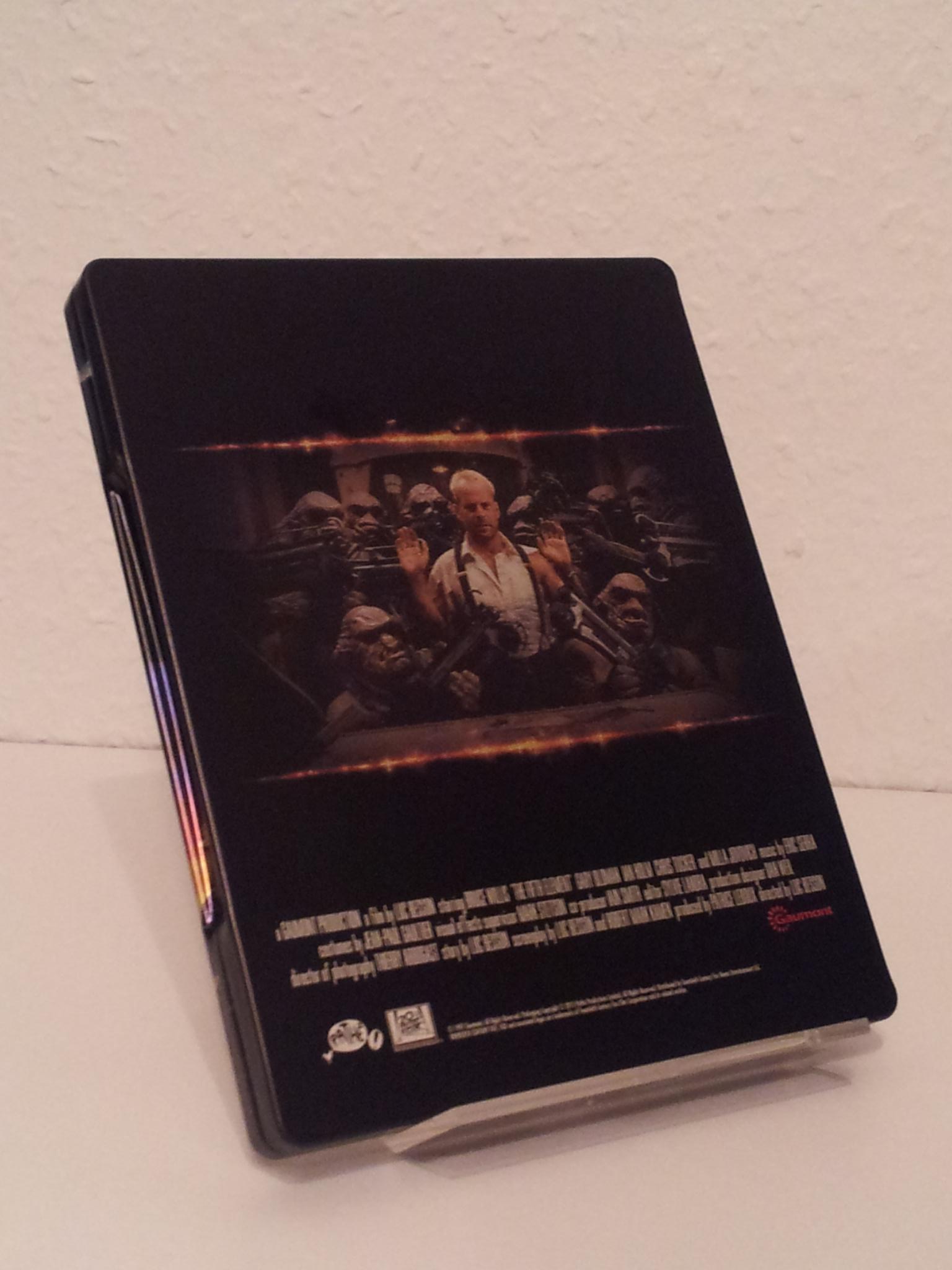 Das fünfte Element - UK Steelbook002.jpg