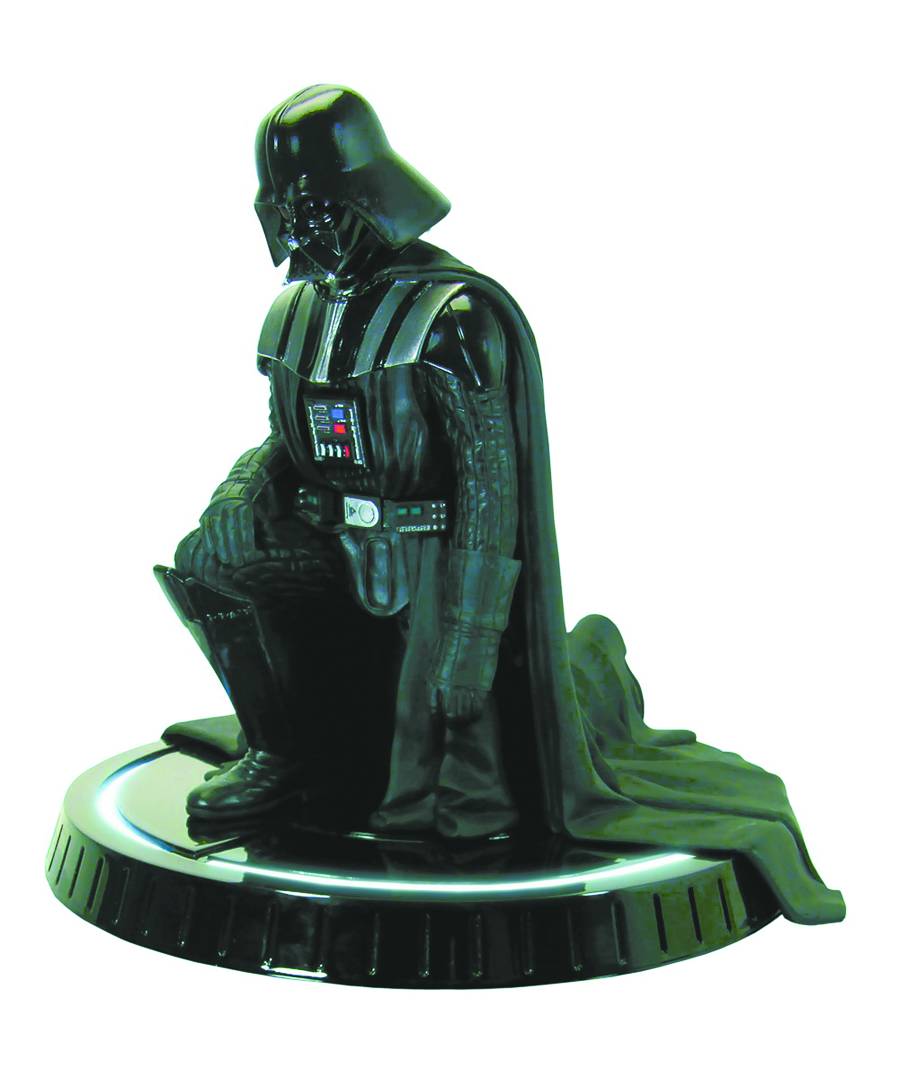 DarthVaderKneelStatue.jpg