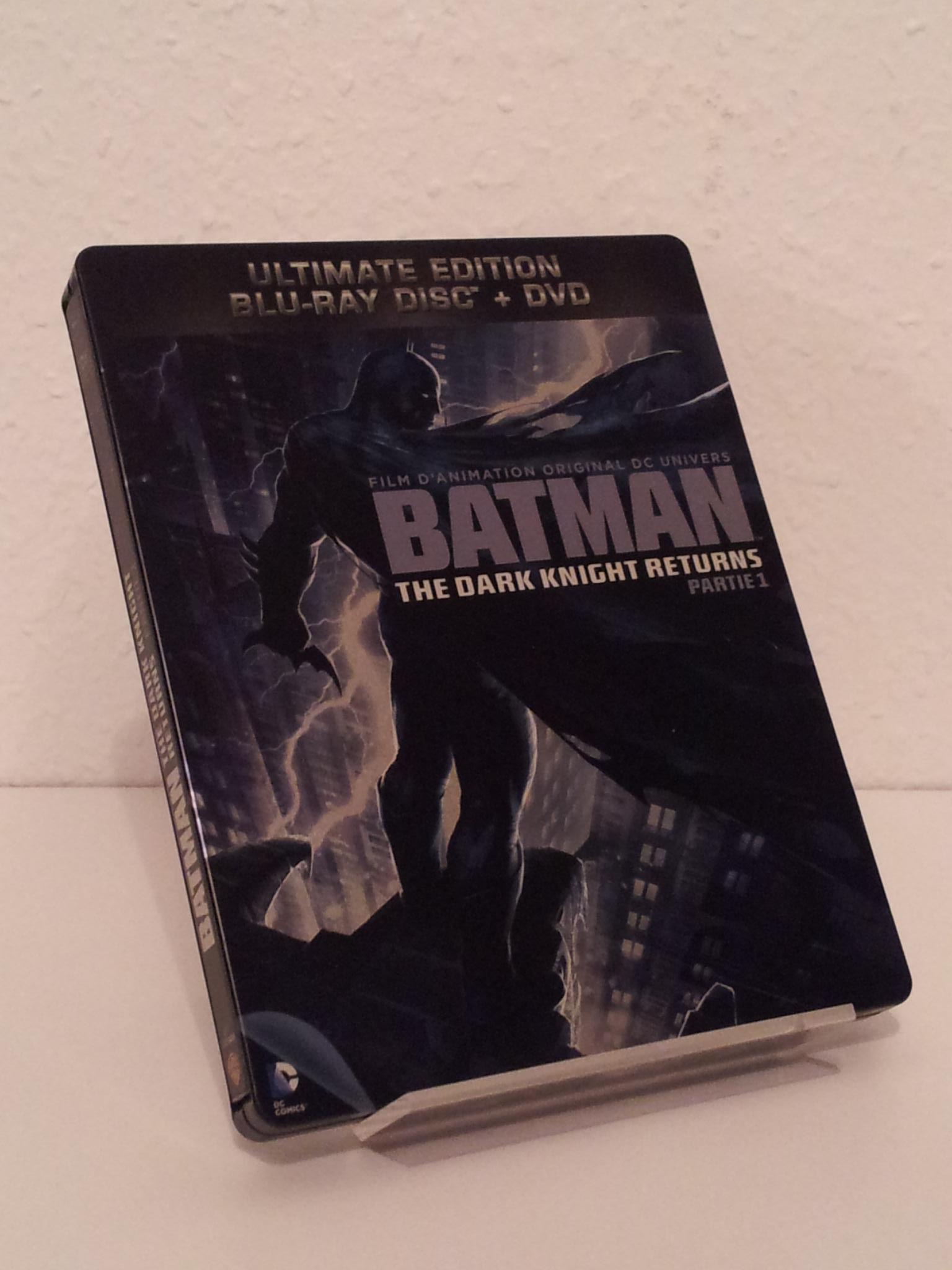 Batman - The Dark Knight returns 1 - FR-Steelbook.jpg