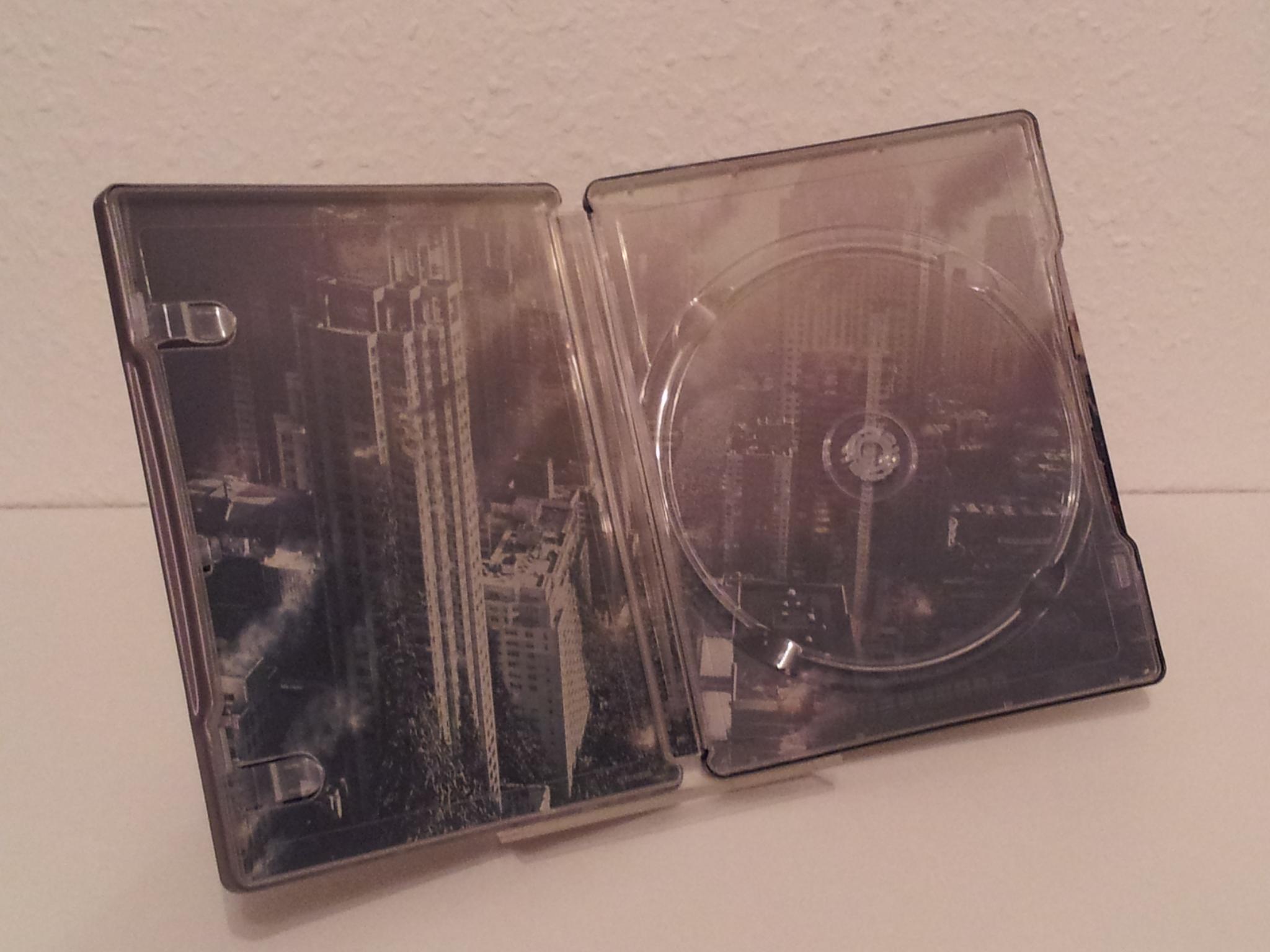 World War Z - Müller Steelbook004.jpg