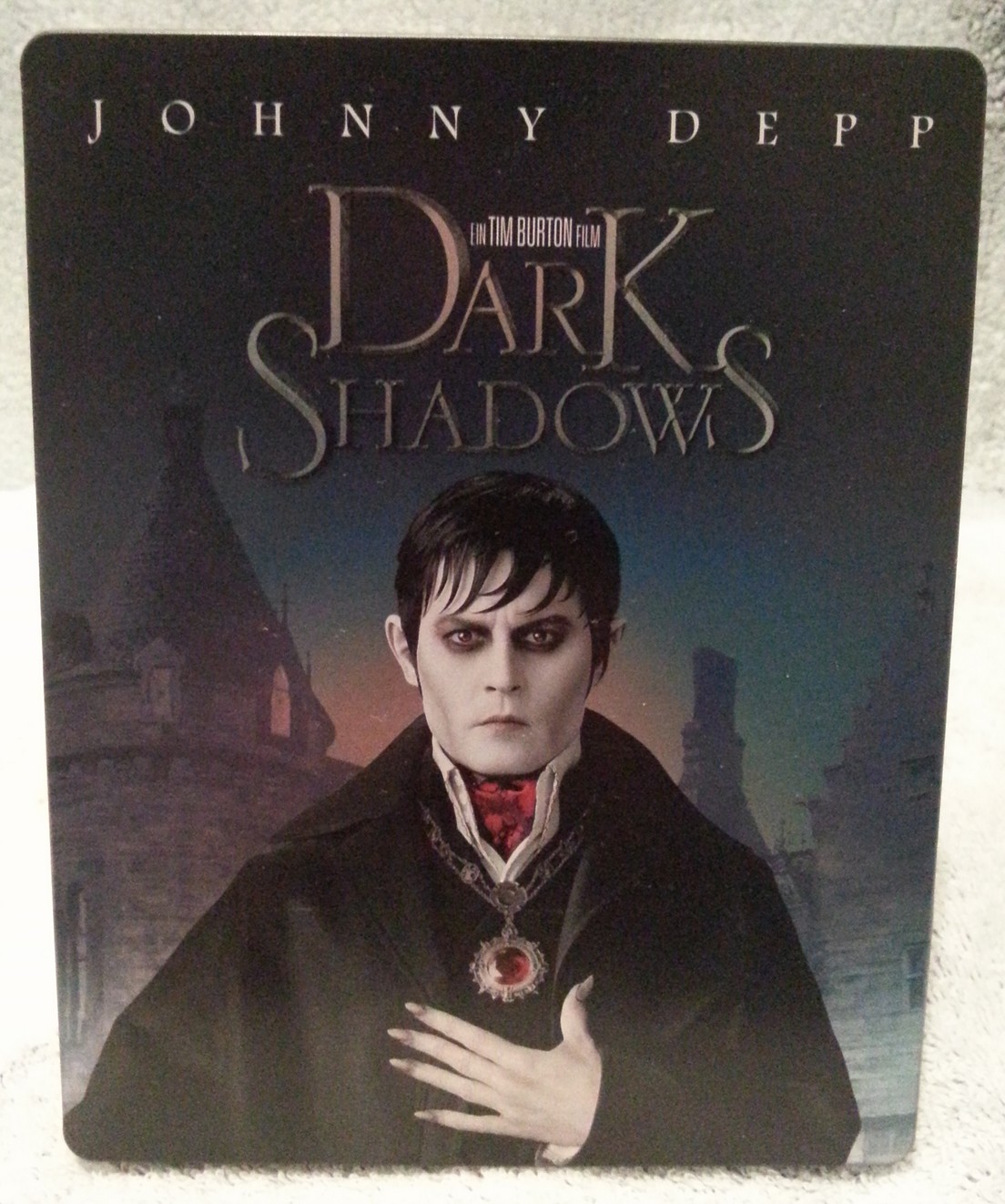 darkshadows.jpg