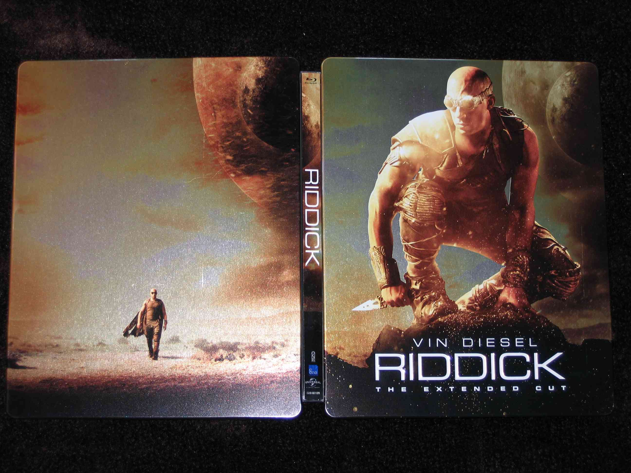 Riddick (UK)_b.JPG