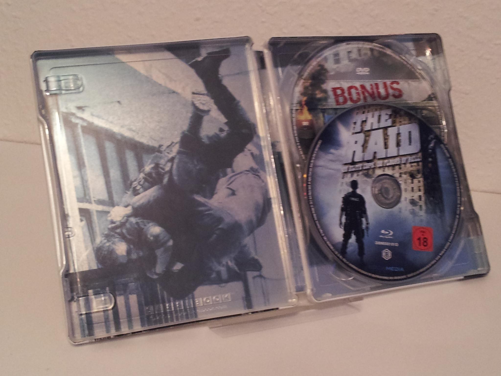 The Raid - Steelbook003.jpg