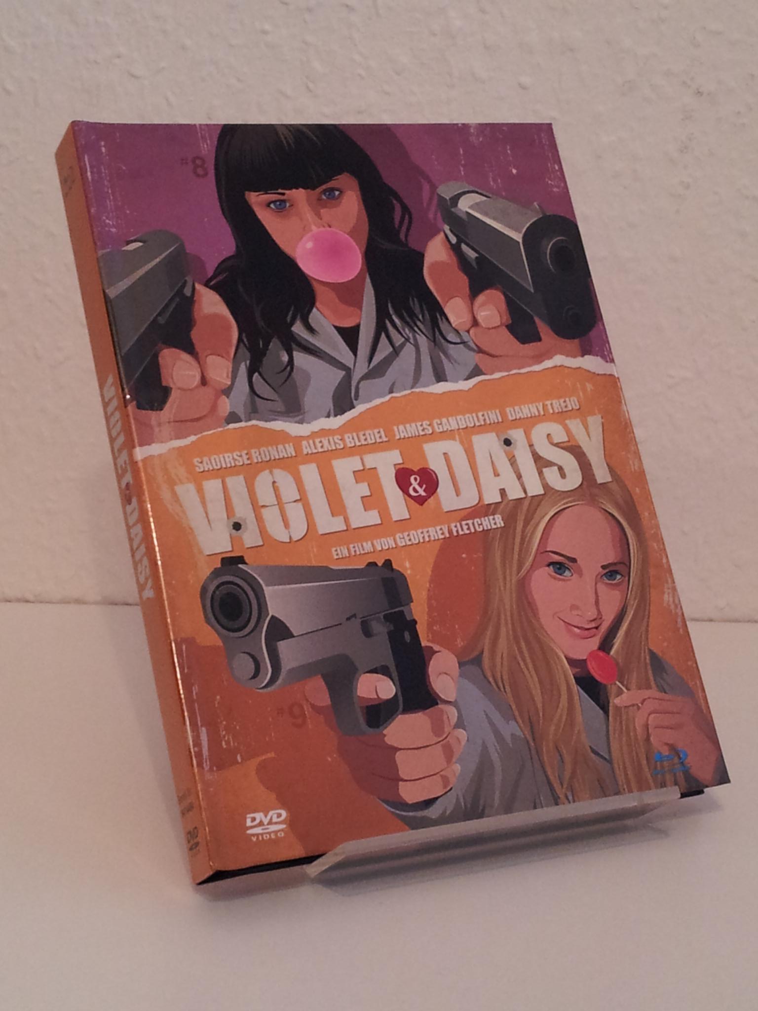 Violet & Daisy - Mediabook.jpg