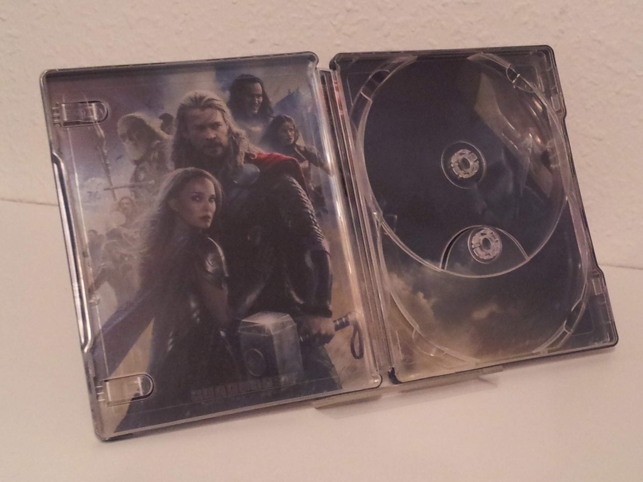 Thor 2 - Steelbook004.jpg