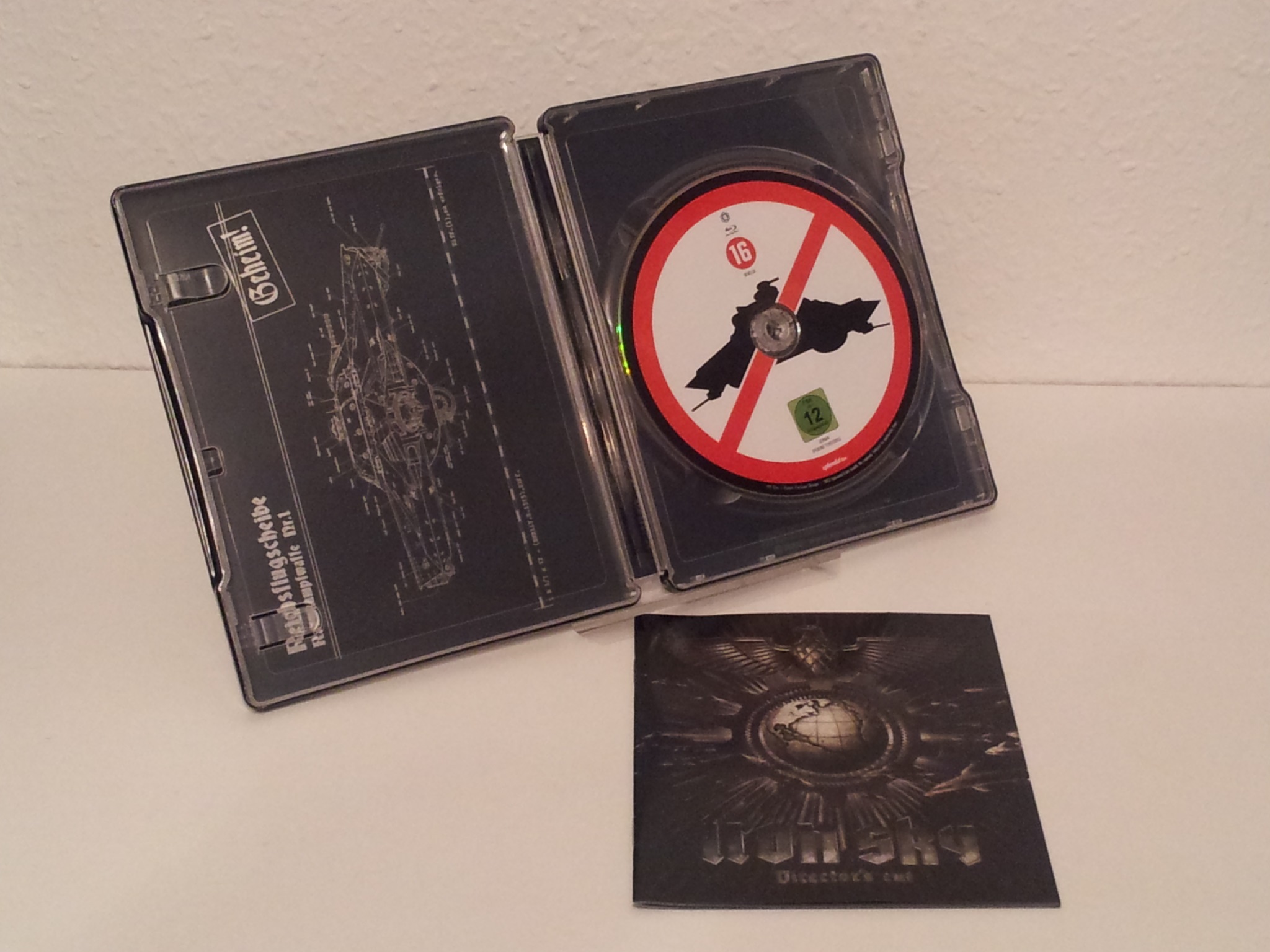 Iron Sky DC - MM Steelbook003.jpg