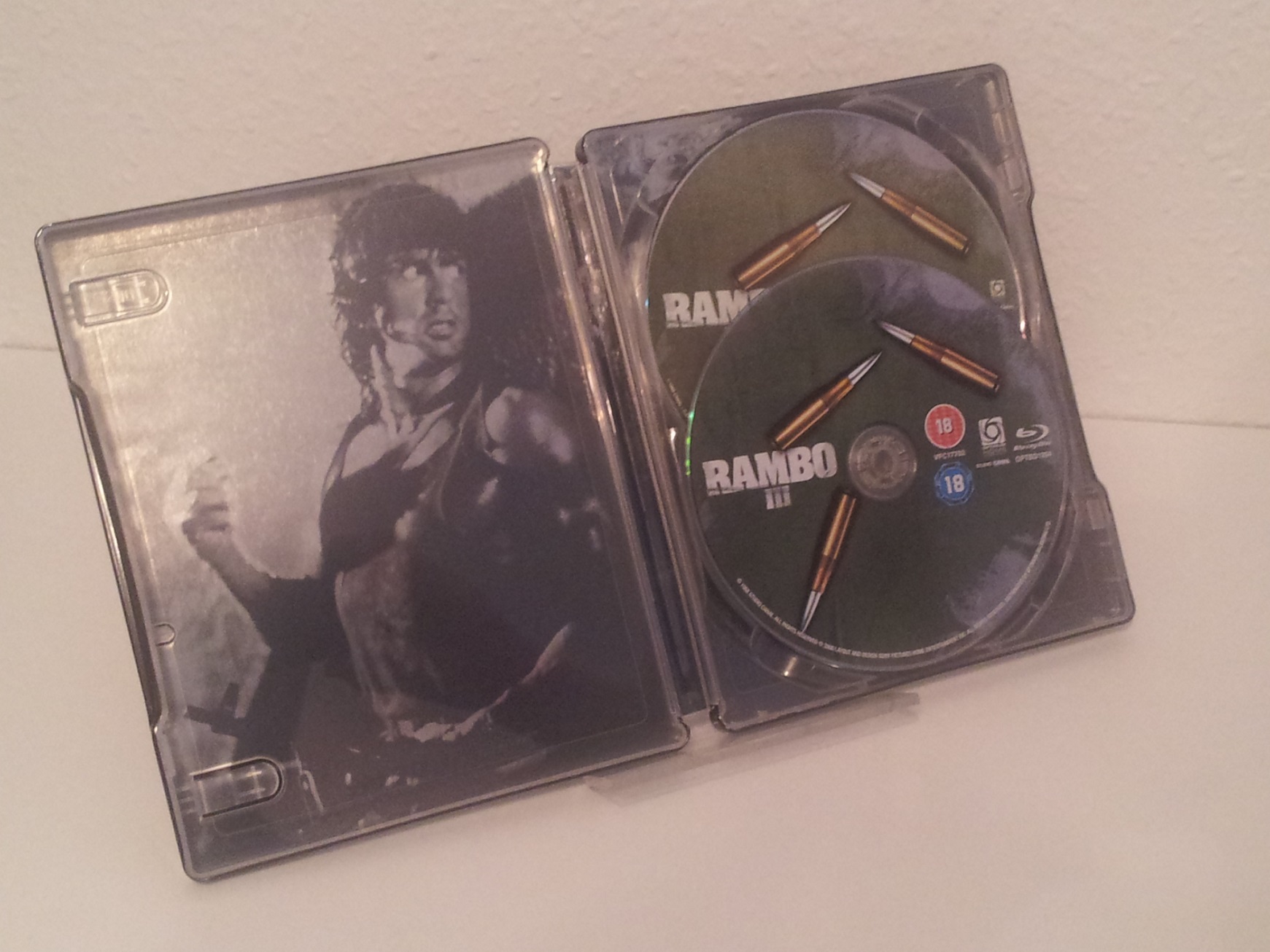 Rambo 3 - UK Steelbook003.jpg