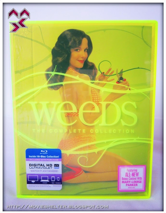 Weeds_The_Complete_Collection_Limited_Glowing_Acrylic_Case_Edition_01.jpg