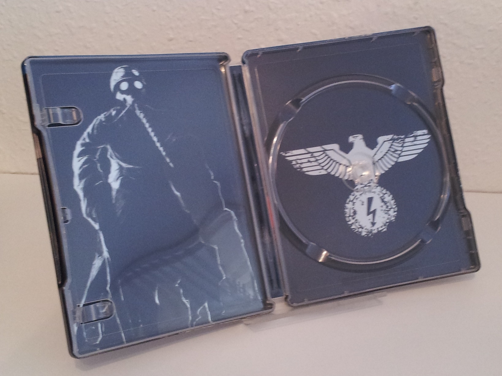 Franksteins Army - Steelbook004.jpg