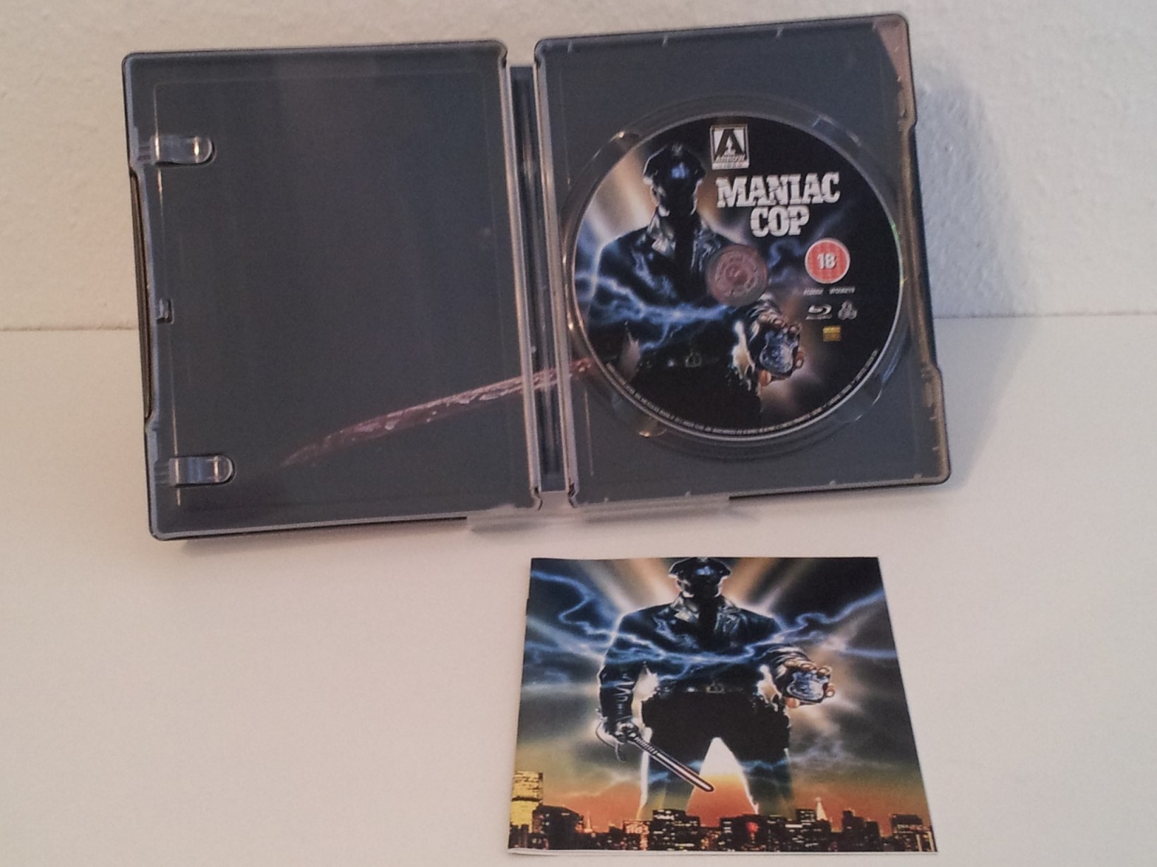 Maniac Cop 1 - UK Steelbook003.jpg