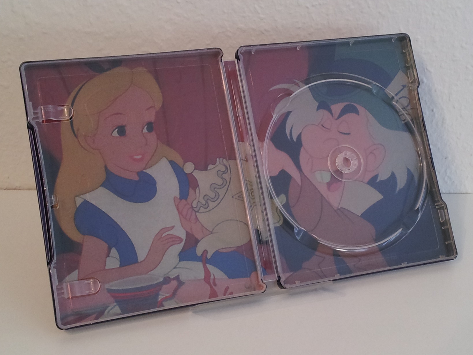 Alice im Wunderland - UK Steelbook004.jpg