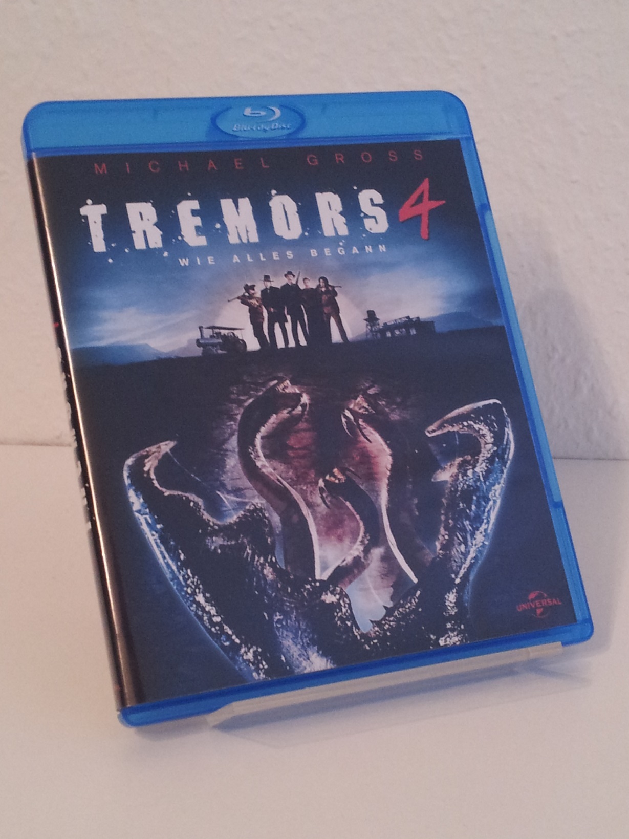 Tremors 4.jpg