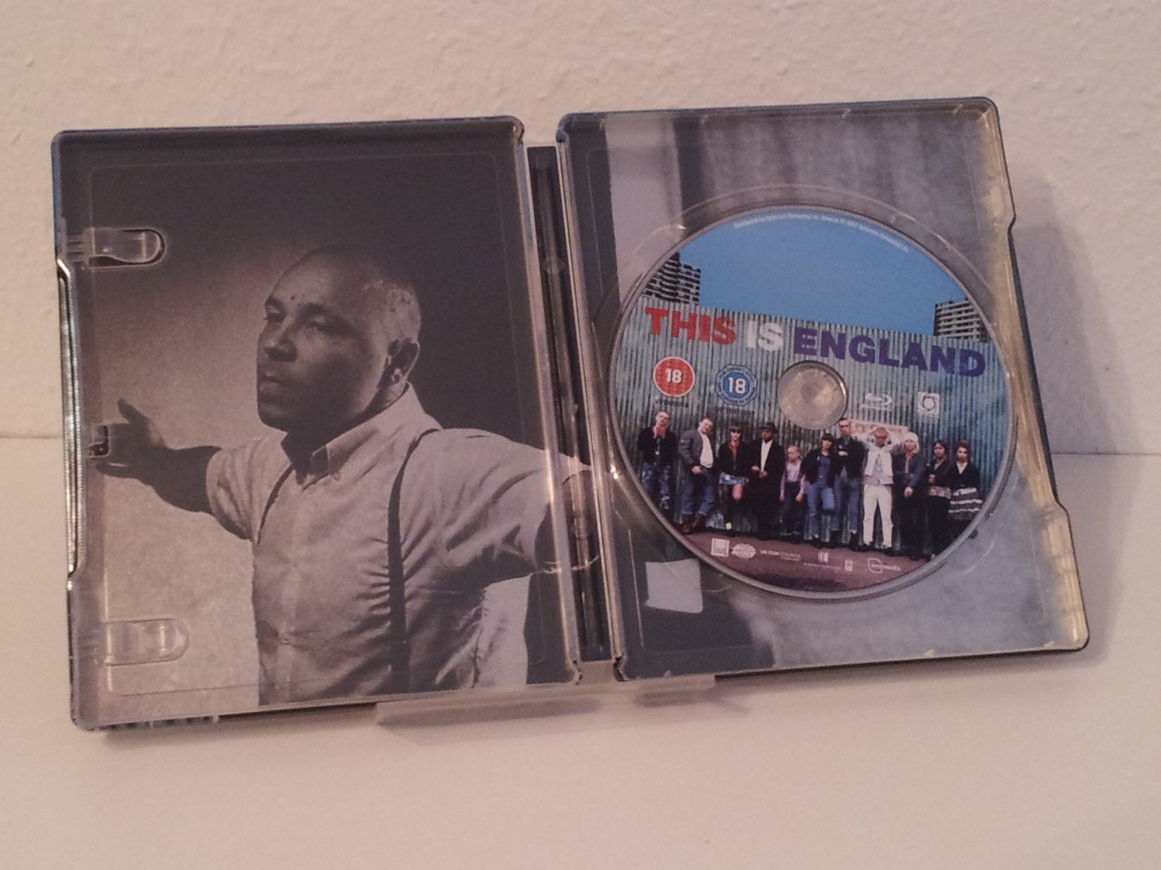 This is England - UK Steelbook003.jpg