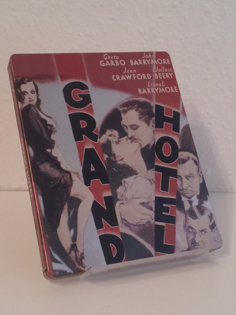 Gran Hotel - UK Steelbook.jpg