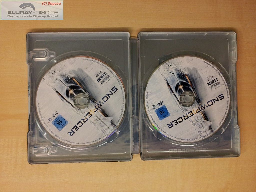 05_Snowpiercer_Inside w Discs.jpg