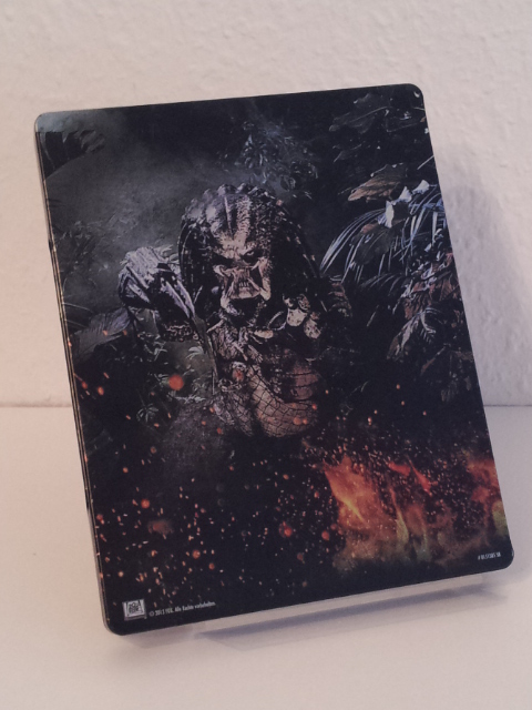 Predator 3D - Steelbook002.jpg