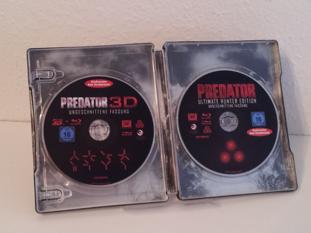 Predator 3D - Steelbook003.jpg