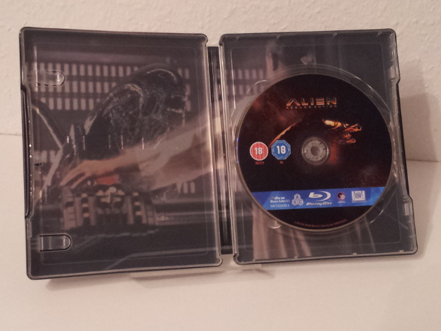 Alien 4 - UK Steelbook003.jpg