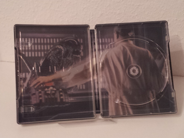 Alien 4 - UK Steelbook004.jpg