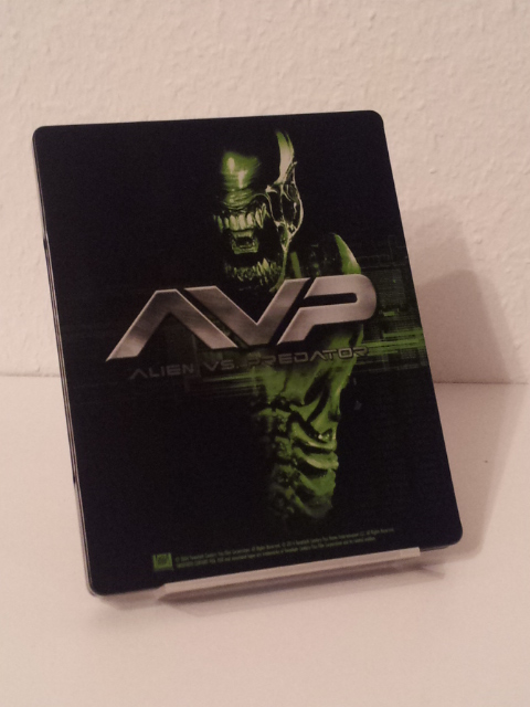 AvP 1 - UK Steelbook002.jpg