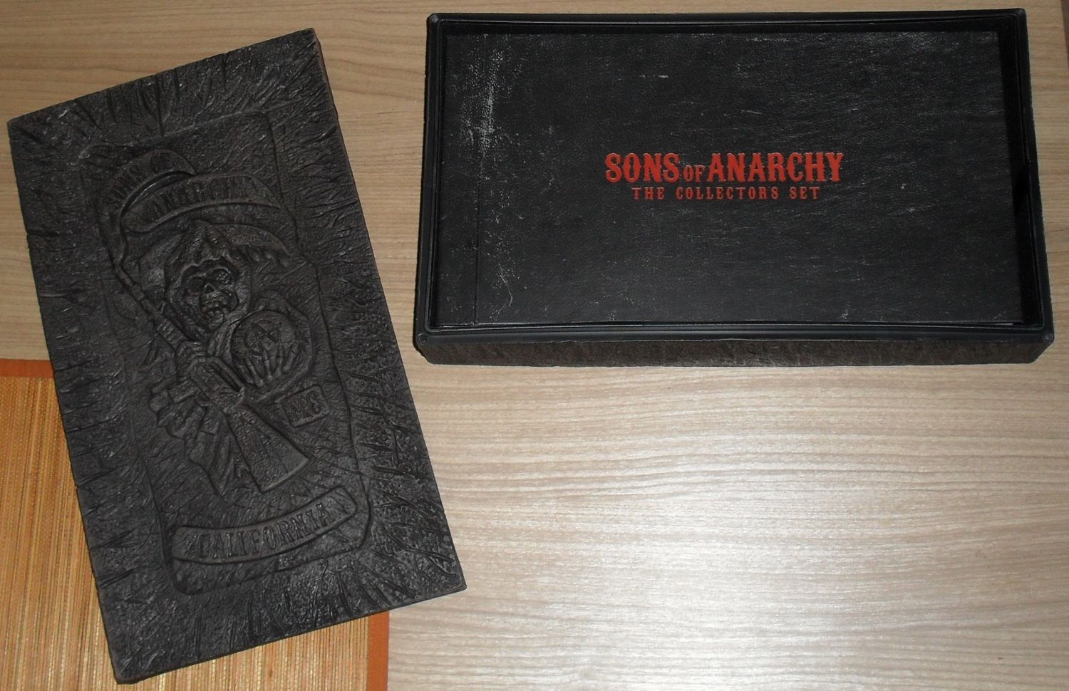 Sons of Anarchy Collectors Set 4.jpg