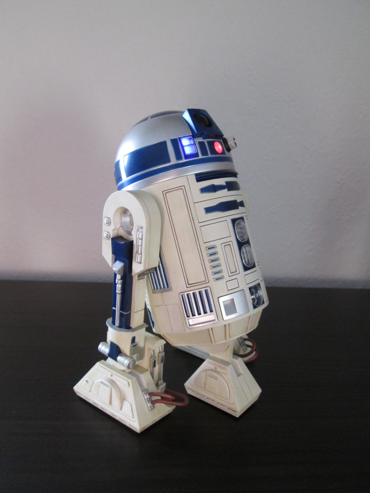 R2D2Medicom2.JPG