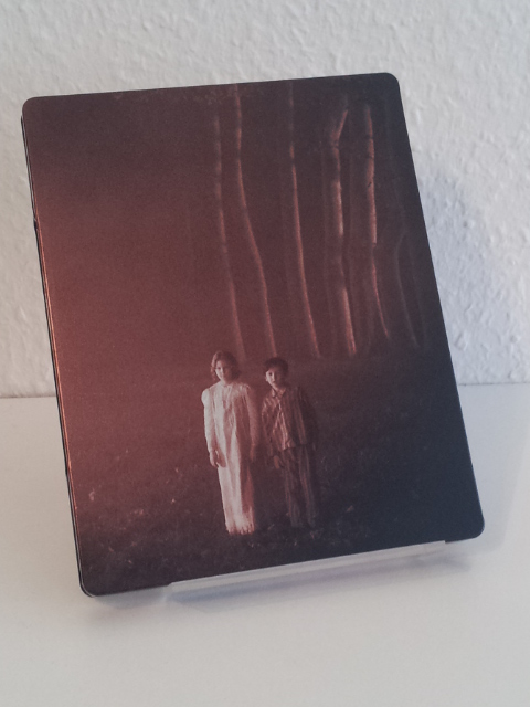 The Others - UK Steelbook002.jpg