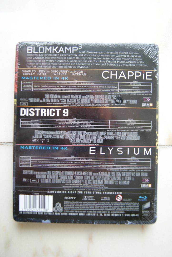 Blomkamp³ (2) (Large).JPG