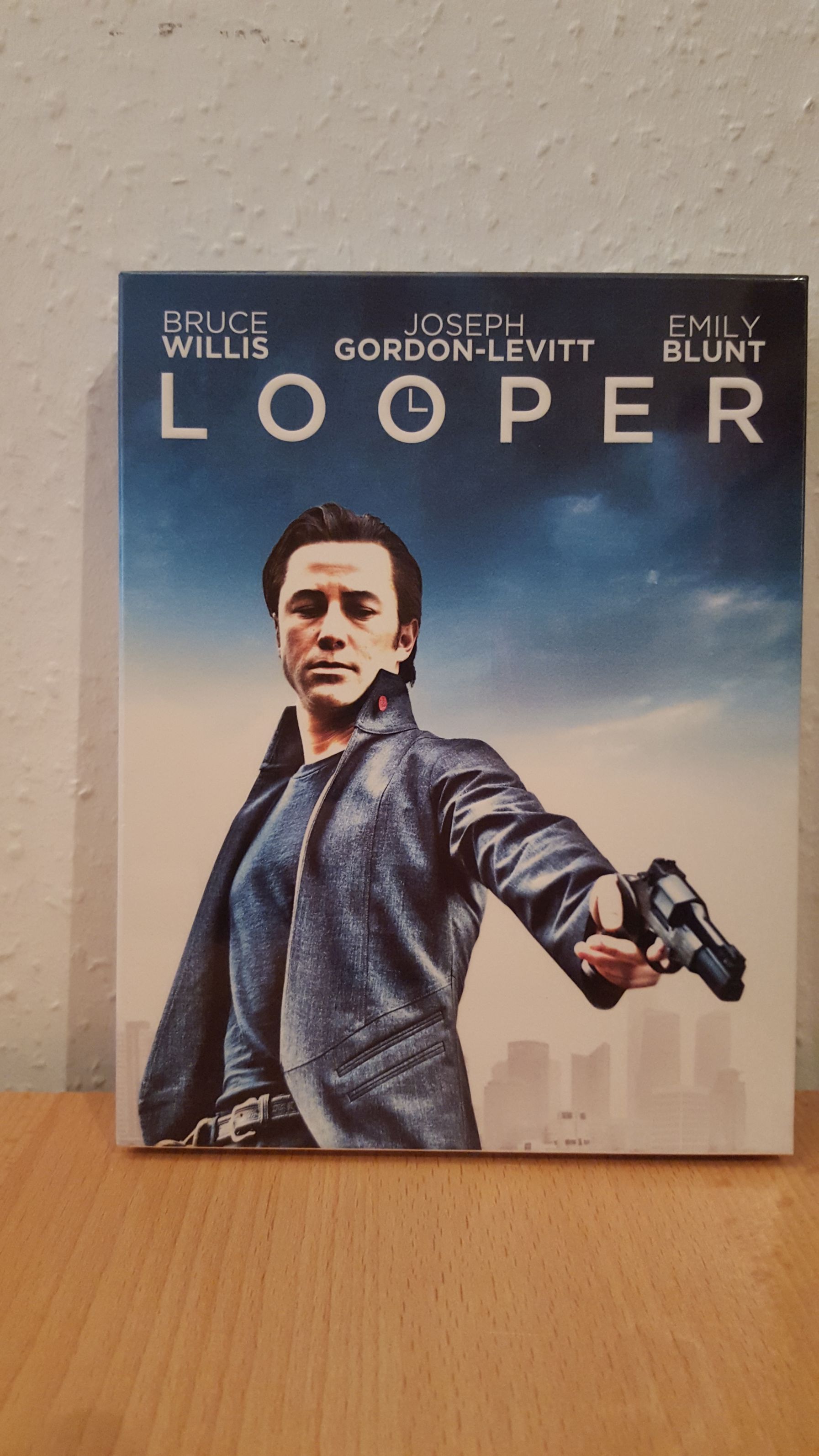 Looper 1.jpg