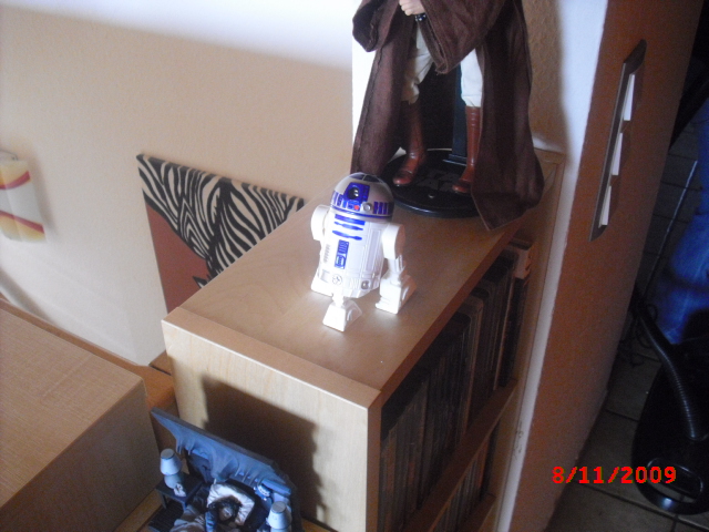 R2D2.JPG