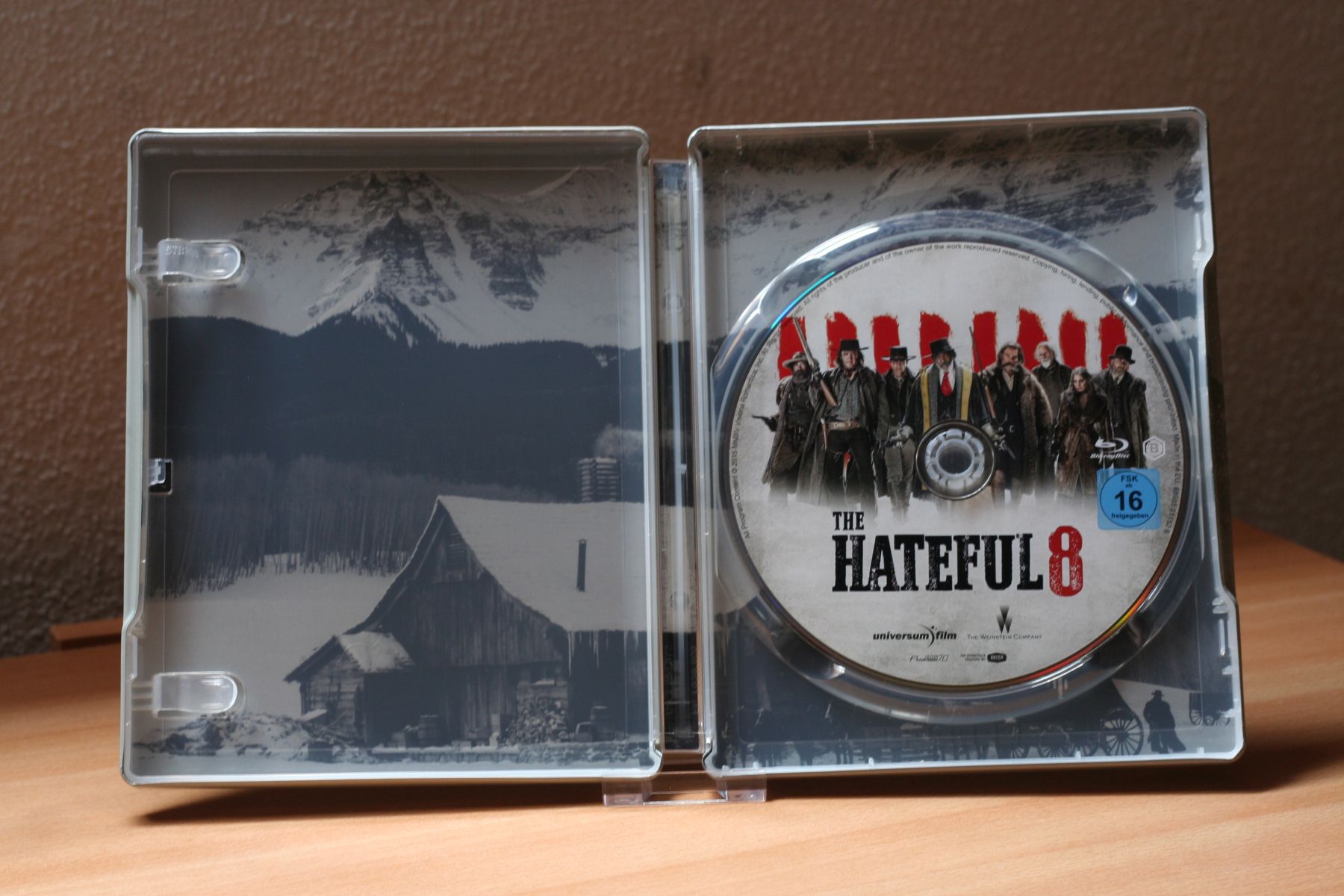 hateful-eight_steelbook_pic3.jpg