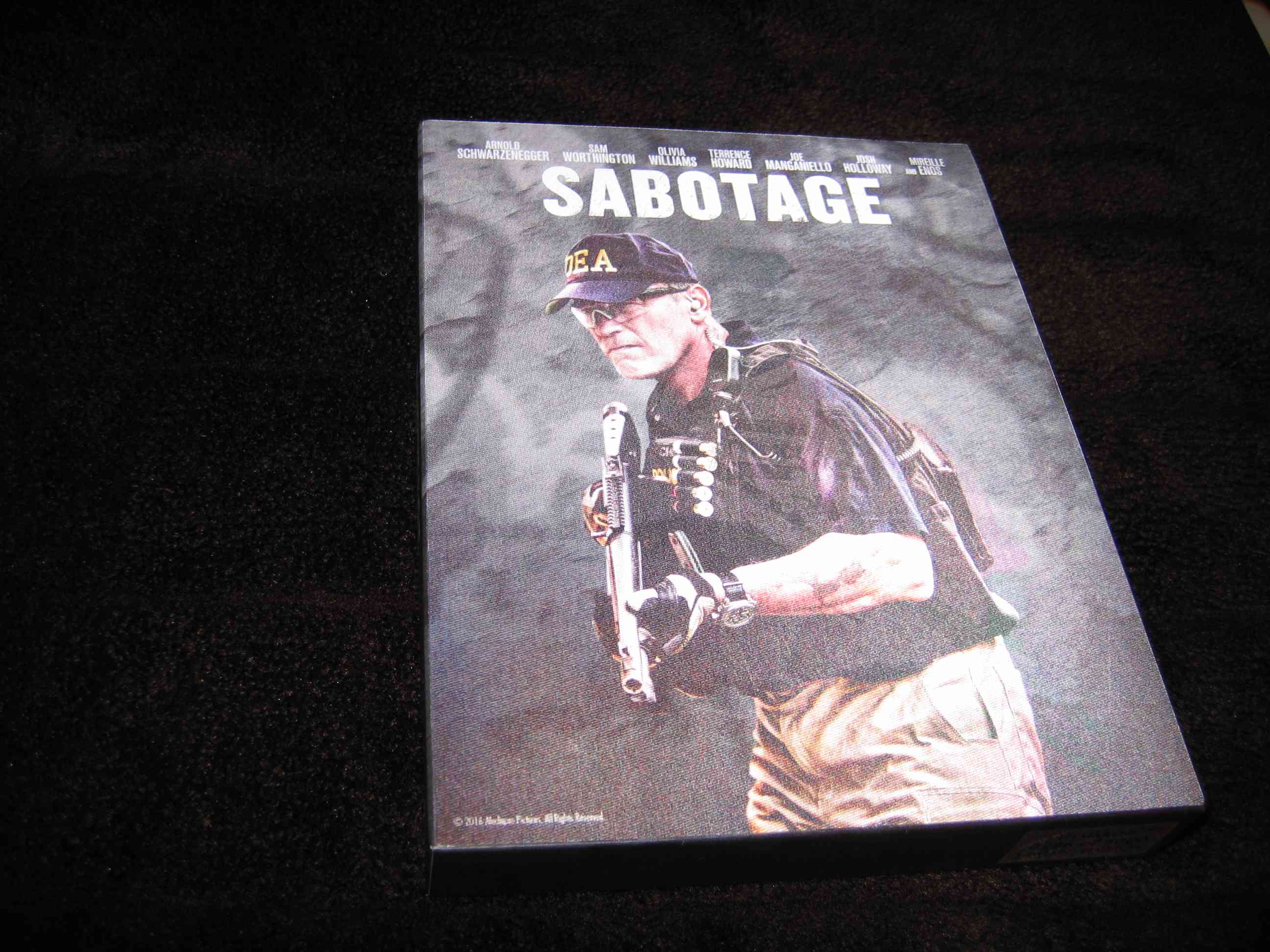 Sabotage_V2 (CZ)_c.JPG