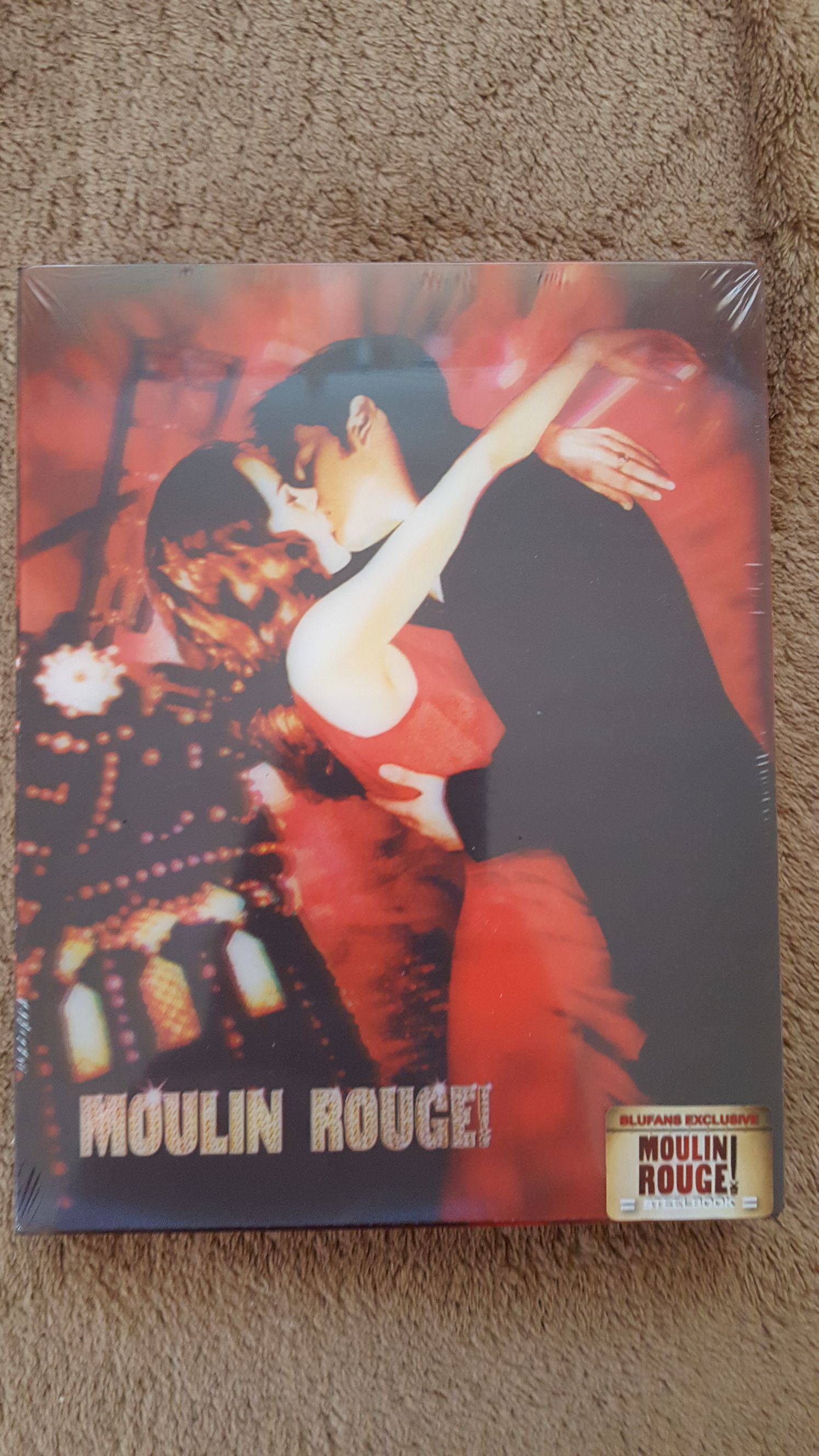 Moulin Rouge Lenti Blufans.jpg