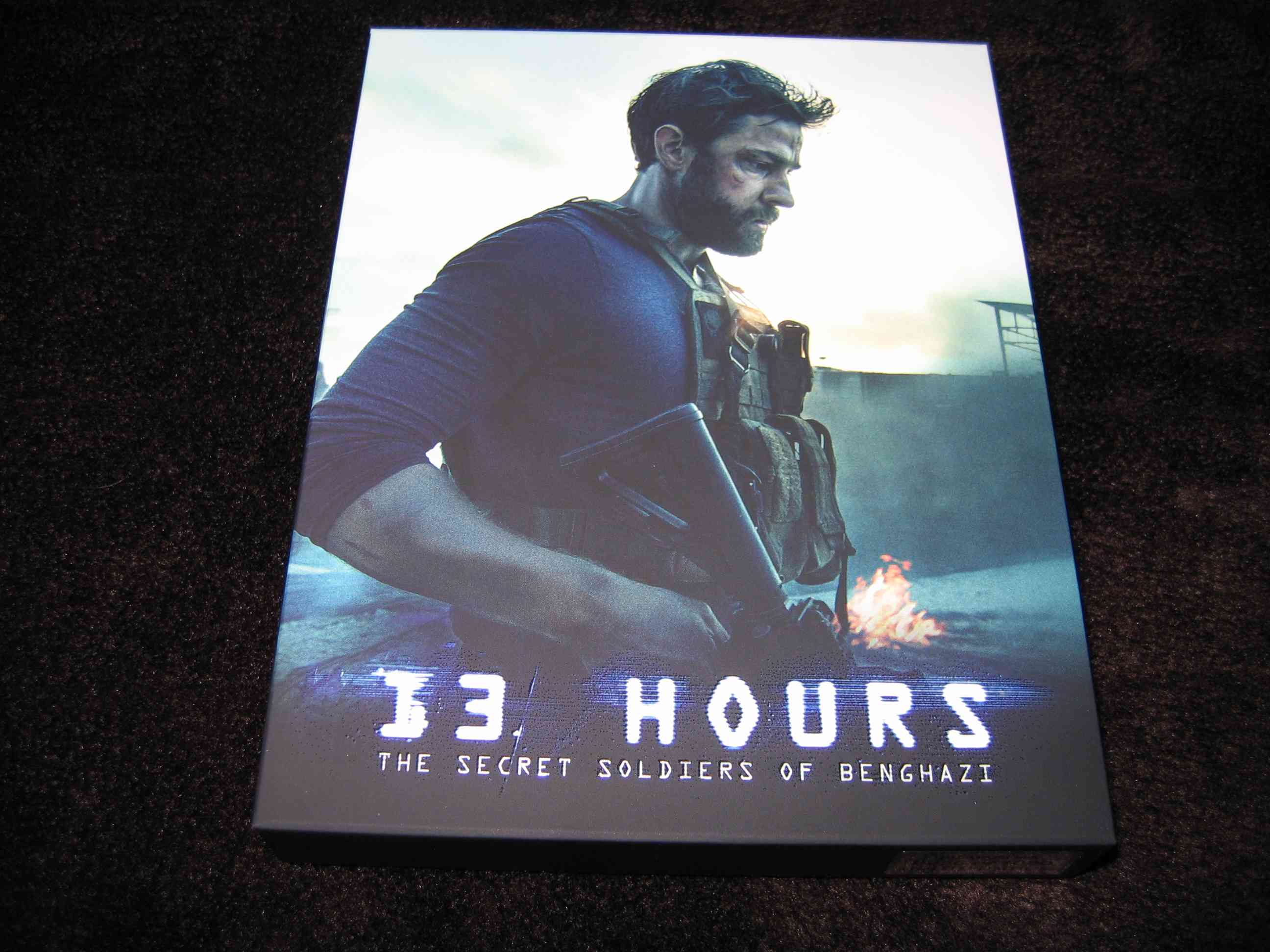 13_Hours (CZ)_c.jpg