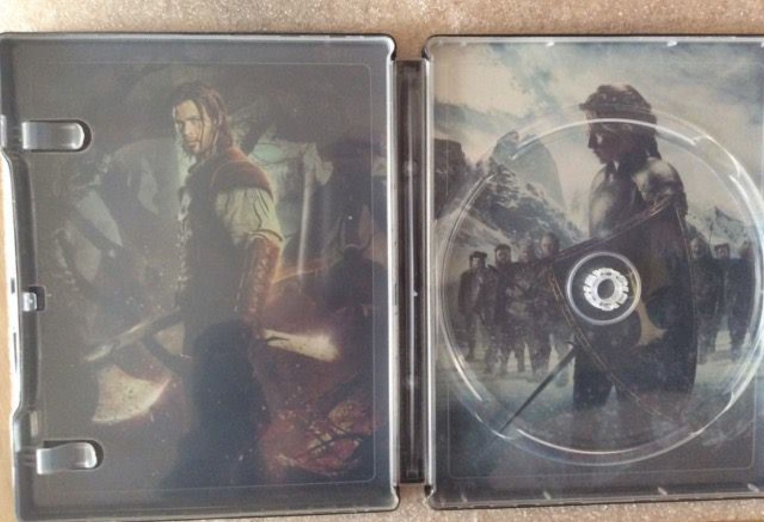 Snow-White-Huntman-steelbook-3.jpg