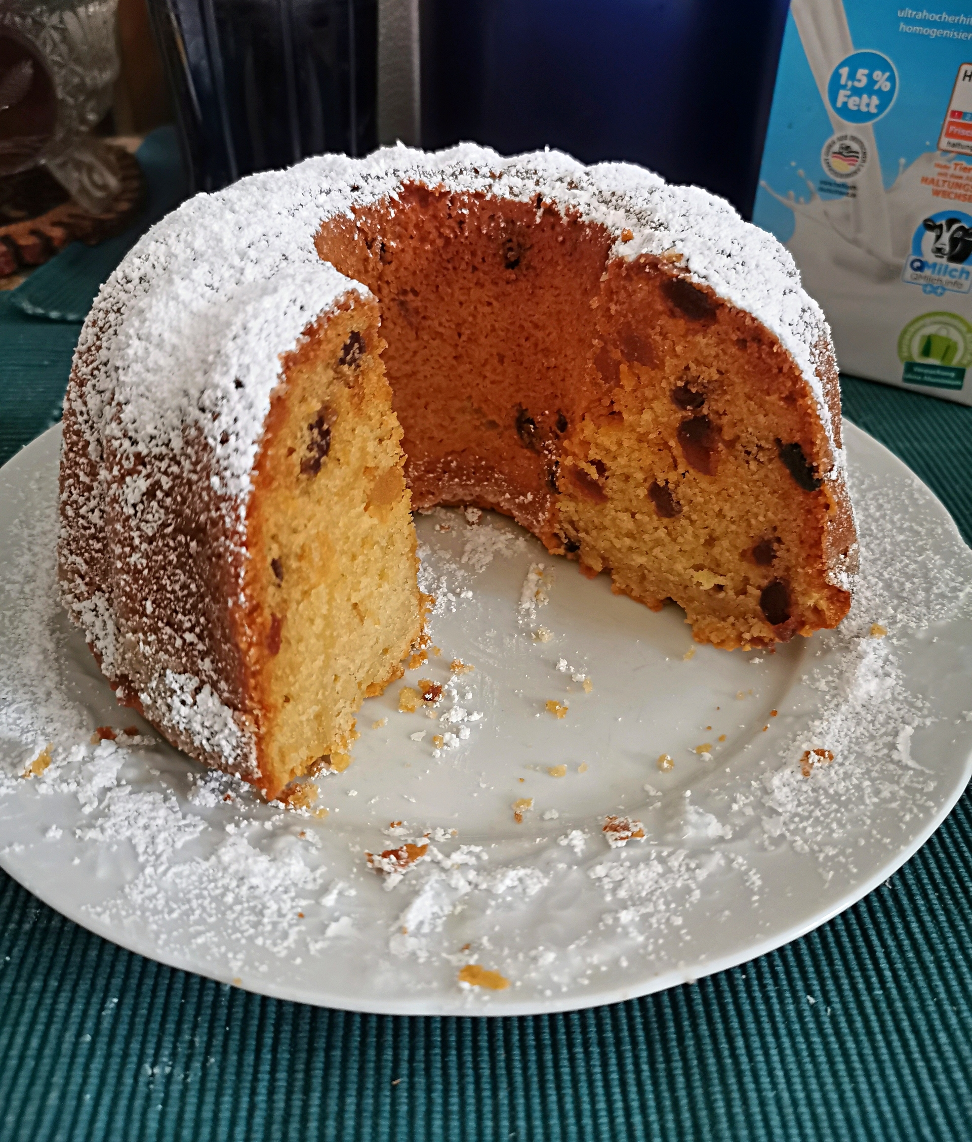 BerlinerNapfkuchenOK.jpg