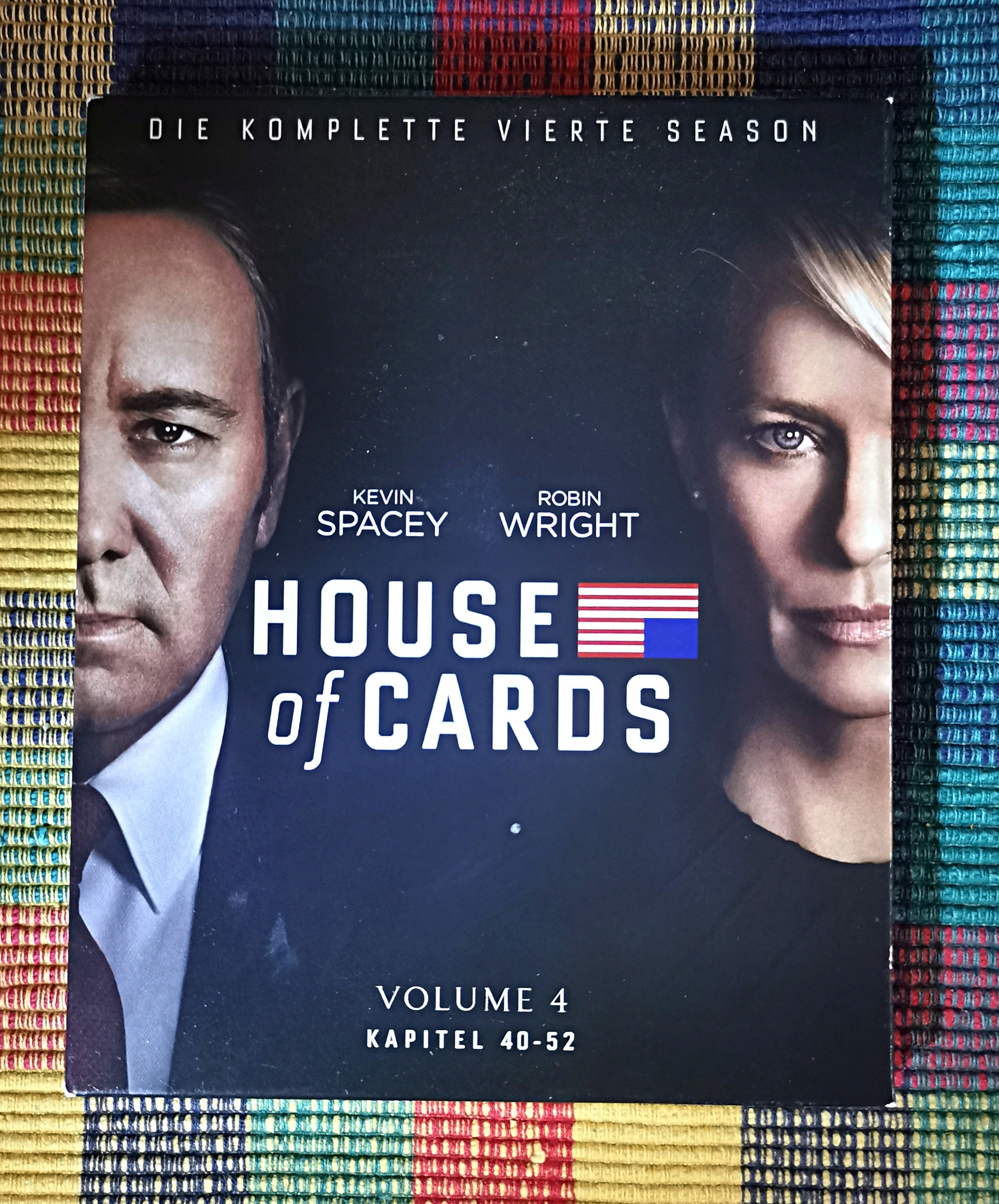 HouseOfCards04ok.jpg